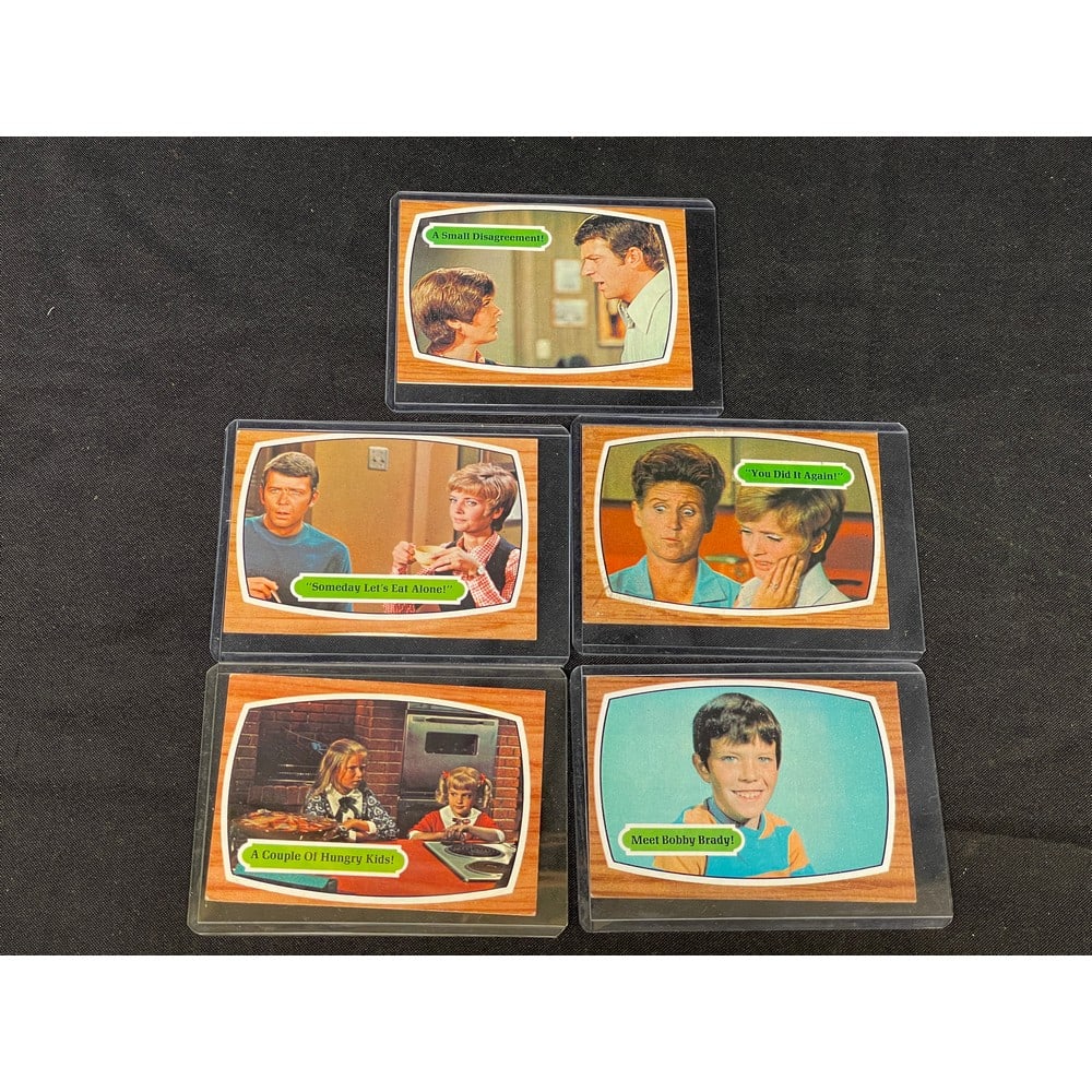 (5)1969 Topps Brady Bunch Cards (1 of 2)