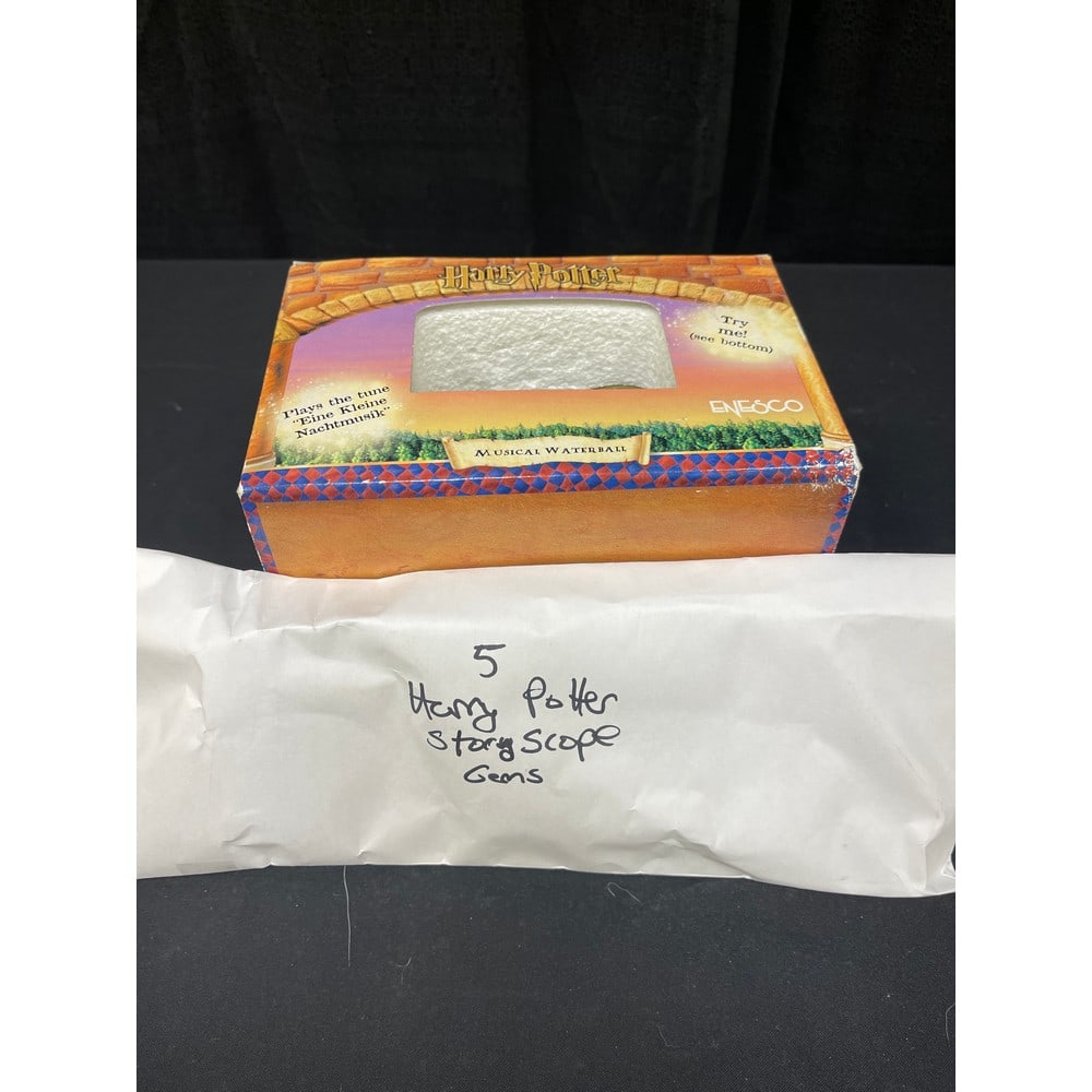 (6) Vintage Factory Sealed Harry Potter Items: (6) Vintage Factory Sealed Harry Potter Items