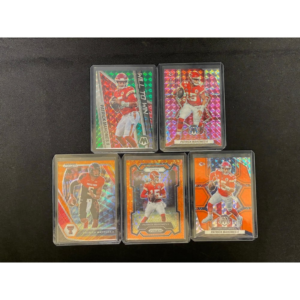 (5) Patrick Mahomes Insert Cards (1 of 2)