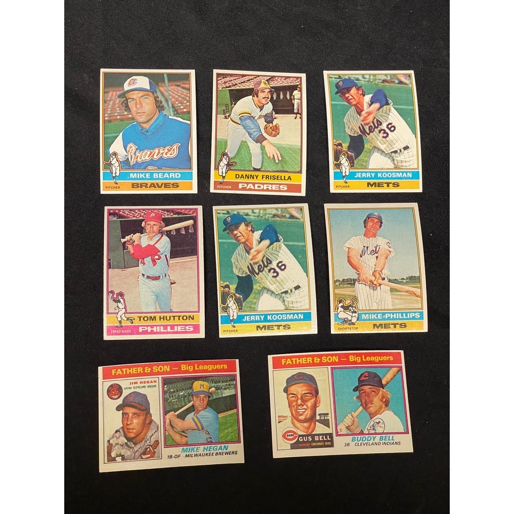 (350) 1976 Topps Baseball Cards (1 of 3)