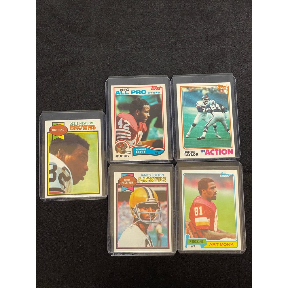 (5) 1970's-80's Topps Football Rookies: (5) 1970's-80's Topps Football Rookies