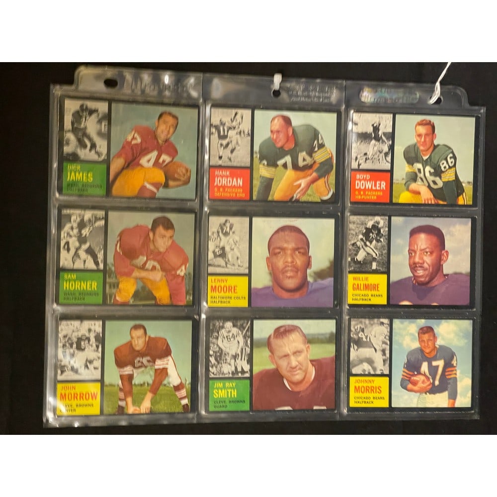 (27) 1962 Topps Football Cards With Stars: (27) 1962 Topps Football Cards With Stars