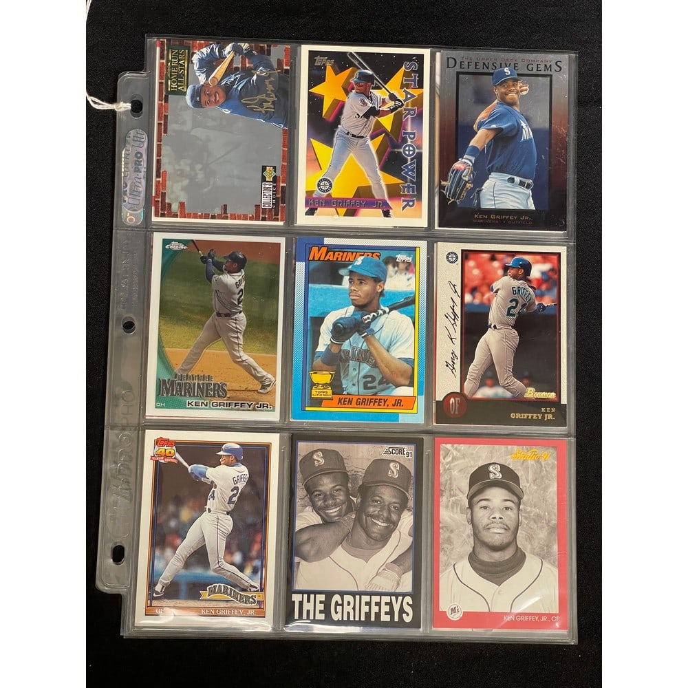 (27) Ken Griffey Jr. Base Cards: (27) Ken Griffey Jr. Base Cards