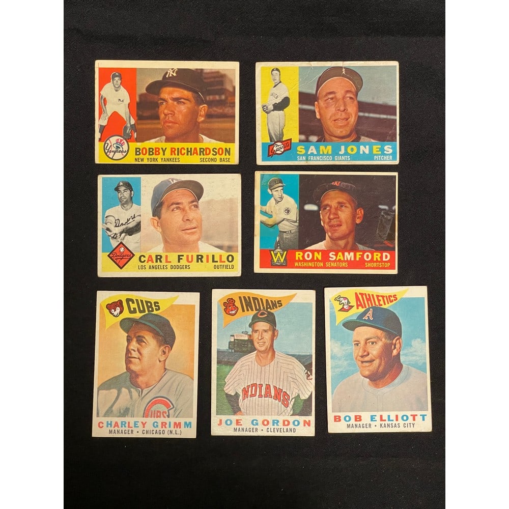 (45) 1960 Topps Baseball Cards (1 of 3)