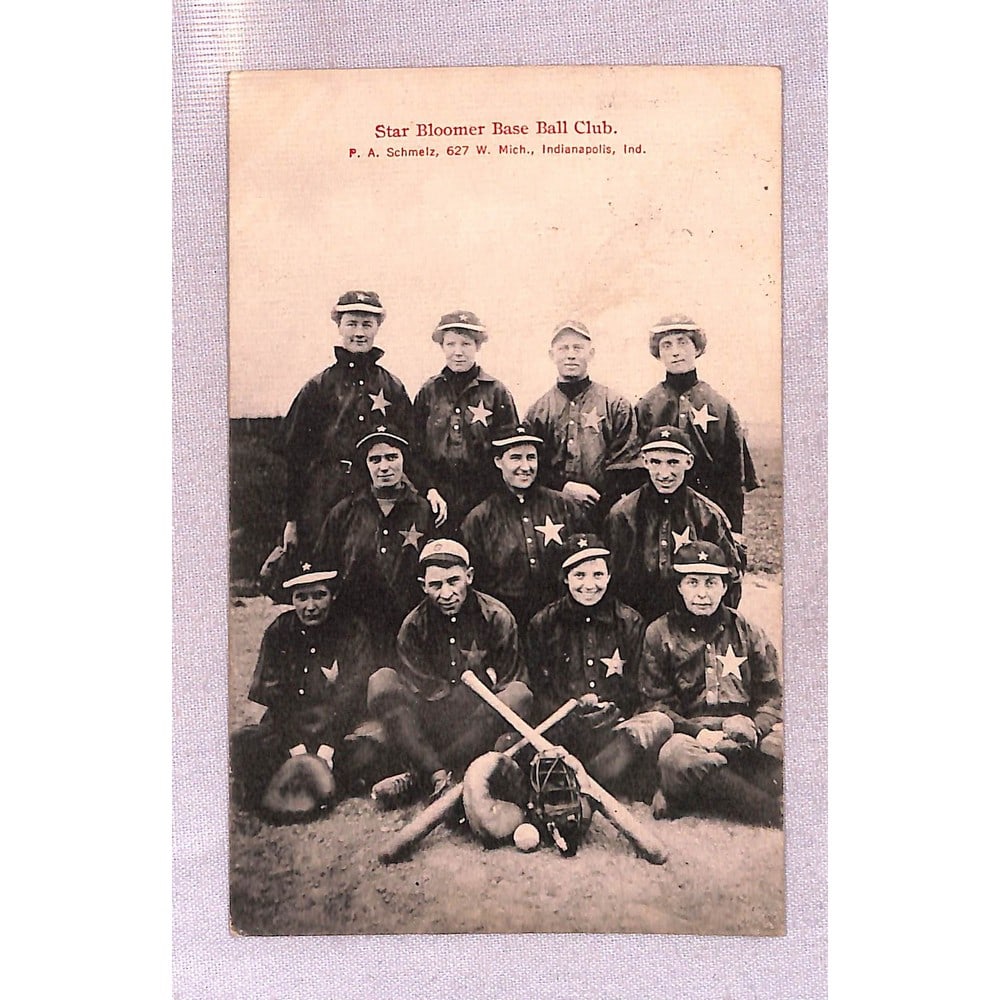 1914 Star Bloomer Women's Baseball Postcard (1 of 2)