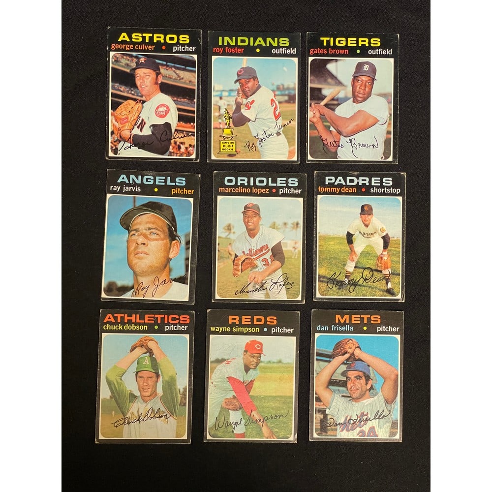 Approx. (300) 1971 Topps Baseball Cards (1 of 3)