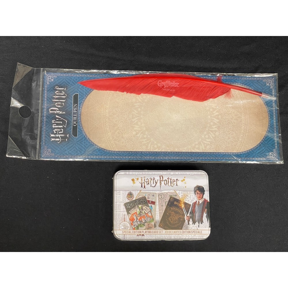 (10) Sealed Harry Potter Items: Make Up Kits, Quill Pen, Playing Cards Pin