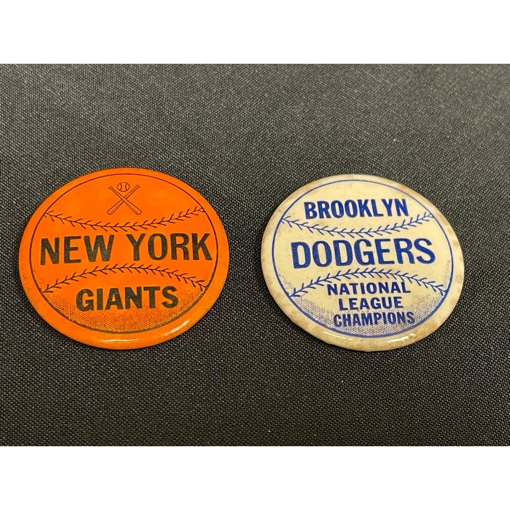 (2) 1950's Buttons Brooklyn Dodgers/ny Giants (1 of 2)