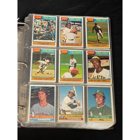 1976 Topps Baseball Complete Set Near Mint