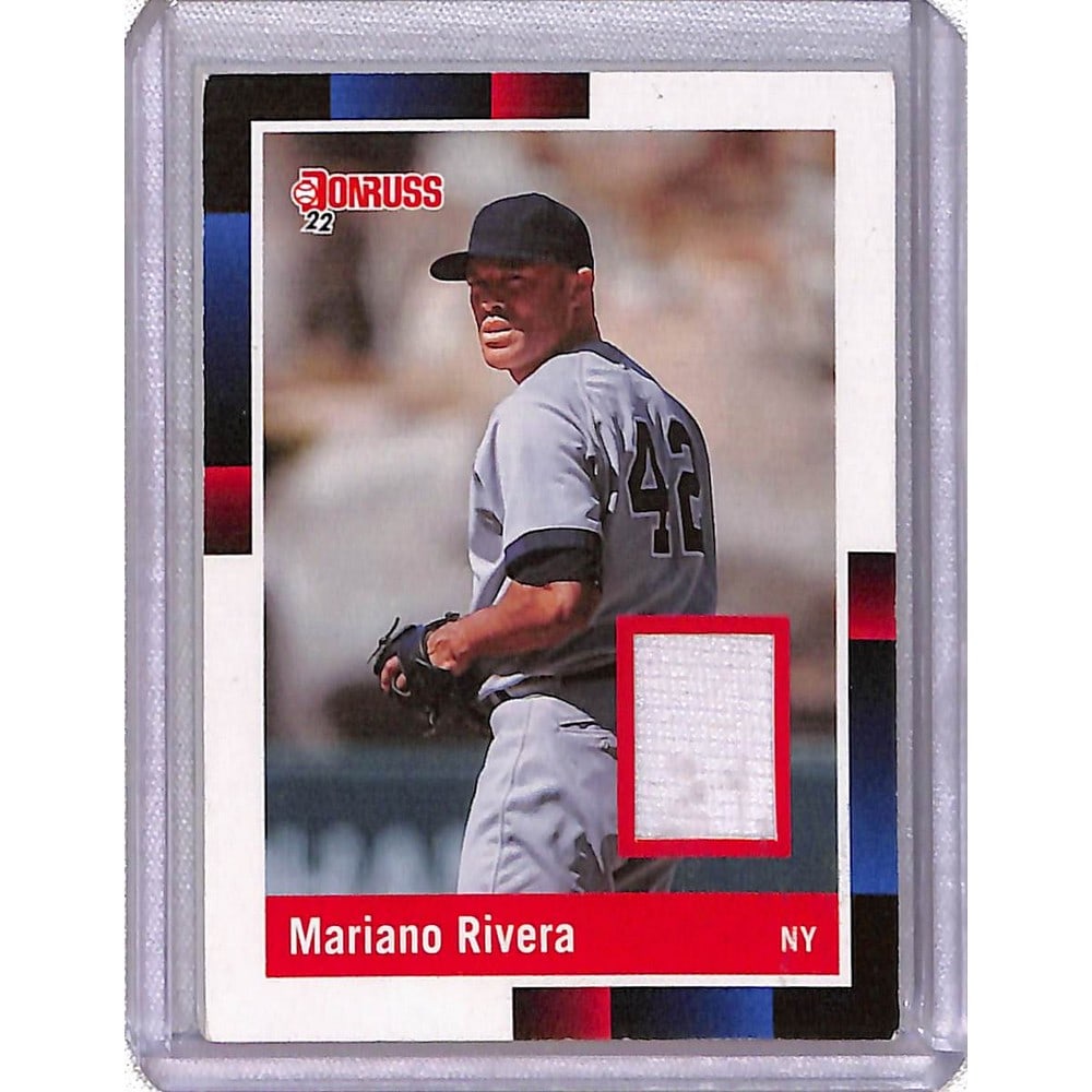 2022 Donruss Mariano Rivera Game Used Jersey Card: 2022 Donruss Mariano Rivera Game Used Jersey Card