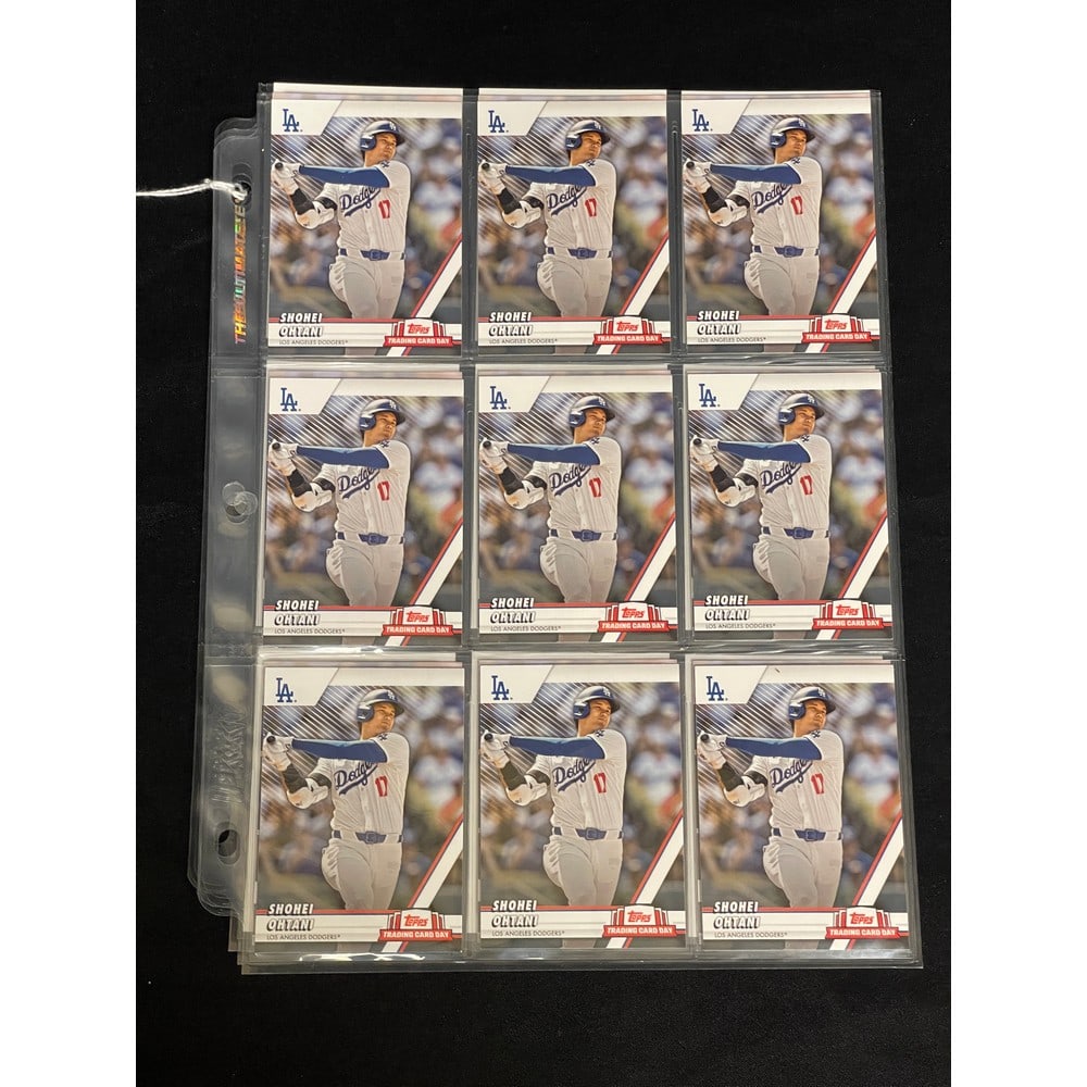 (27) Shohei Ohtani Cards (1 of 3)