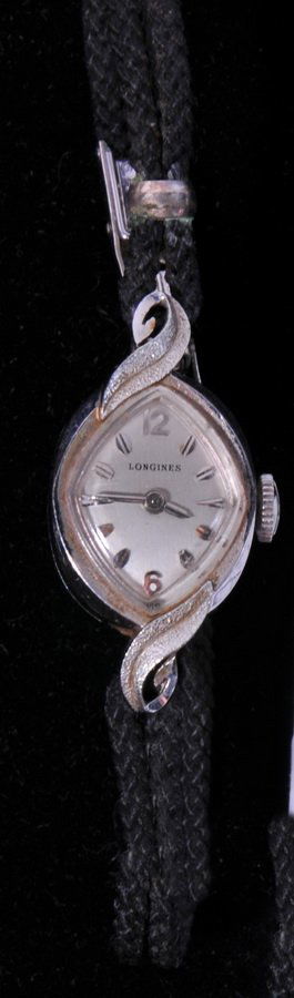 Antique 14Kt. Gold Longines Ladies wrist watch: Antique 14Kt. Gold Longines Ladies wrist watch