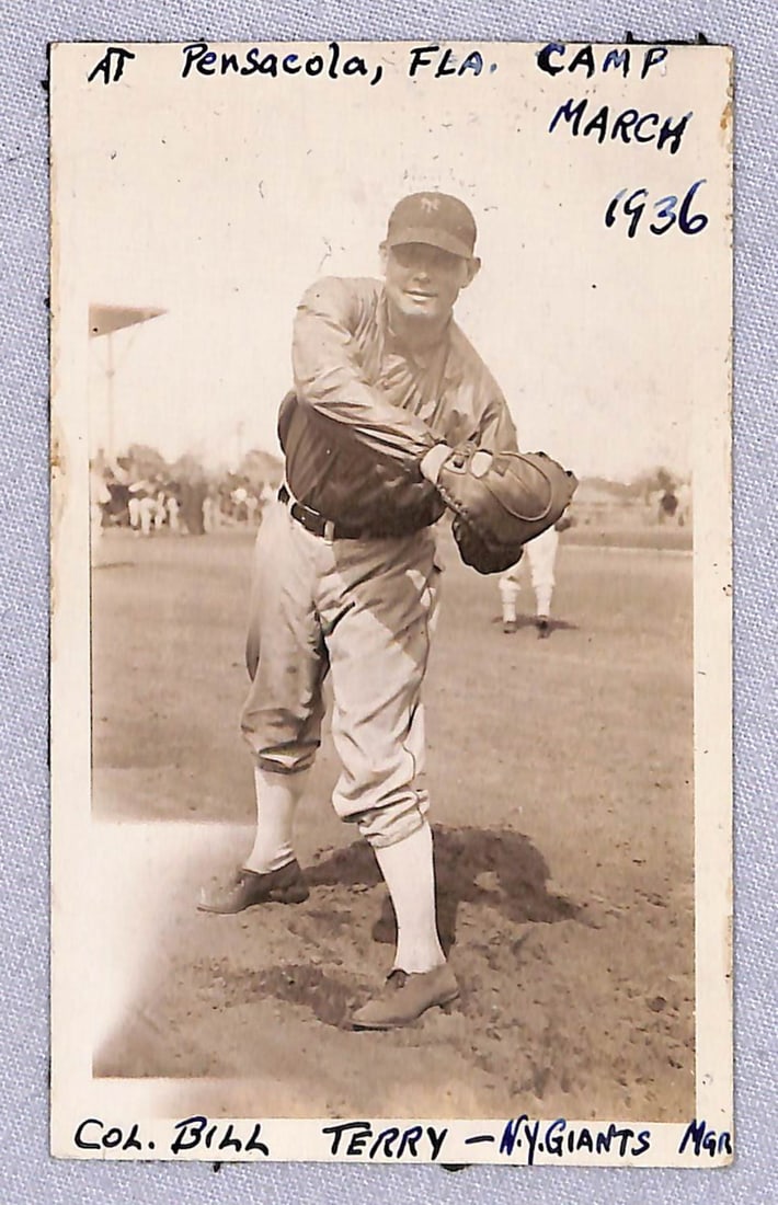 Vintage Bill Terry Original Baseball Snapshot (1 of 2)