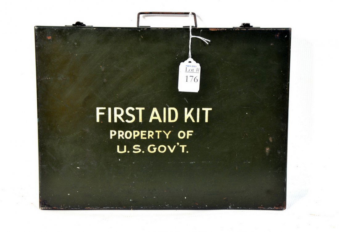 Korean was era Halco Heavy Duty First Aid Kit with cont: Korean was era Halco Heavy Duty First Aid Kit with contents