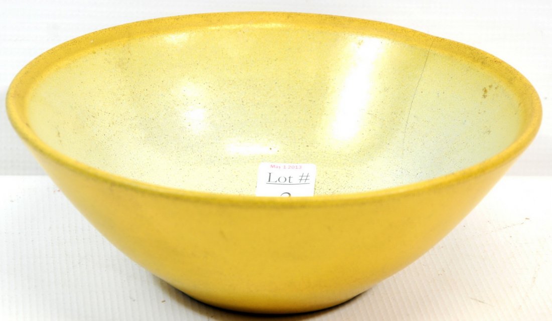 Rare Color Marblehead Pottery Bowl 8 1/2"/BS: Yellow, to white in color, small hairline on inside, does not go through bowl