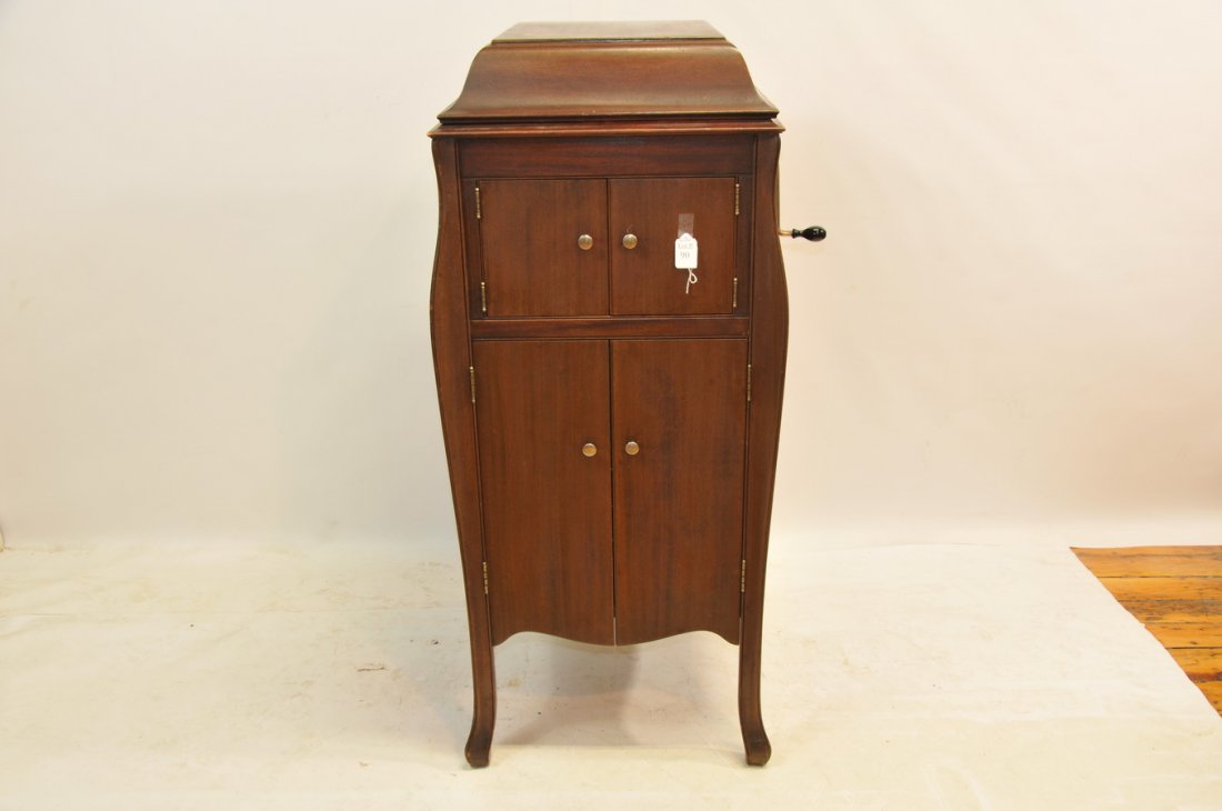 Mahogany Victrola Record Cabinet/T2: measure 40" high