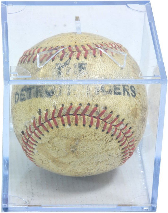 1951 Detroit Tigers Autographed Baseball SC5: 1951 Detroit Tigers Autographed Baseball SC5
