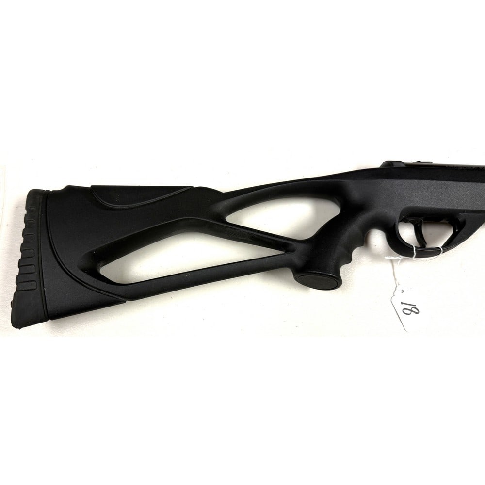 Umbrex Surge .177 Pellet Gun Damaged Stock (1 of 8)