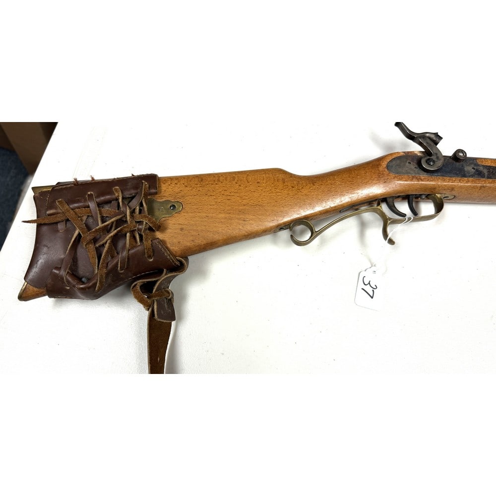 Cva Hawken Black Powder Rifle (1 of 8)