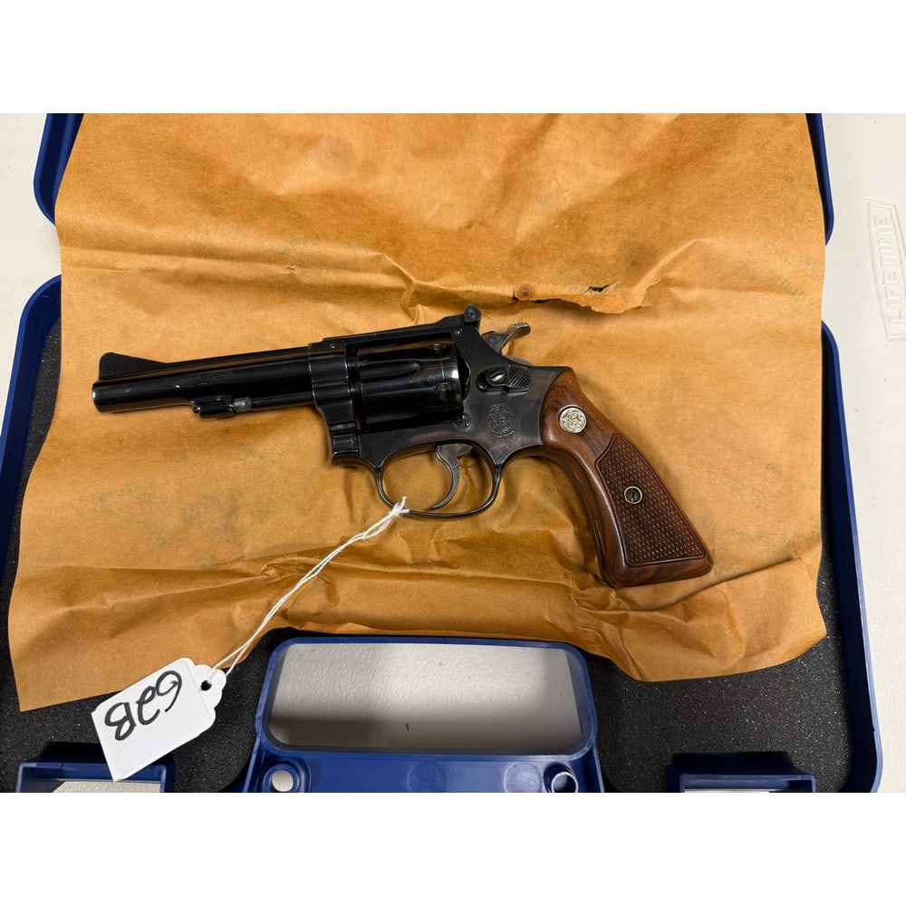 Smith And Wesson Model 34-1 Revolver 22 Caliber (1 of 4)