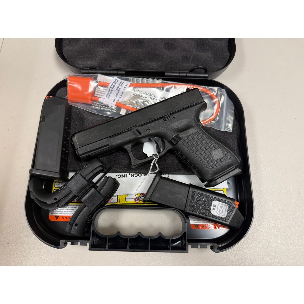Glock 19 Gen 5 9mm New In Box: Glock 19 Gen 5 9mm New In Box