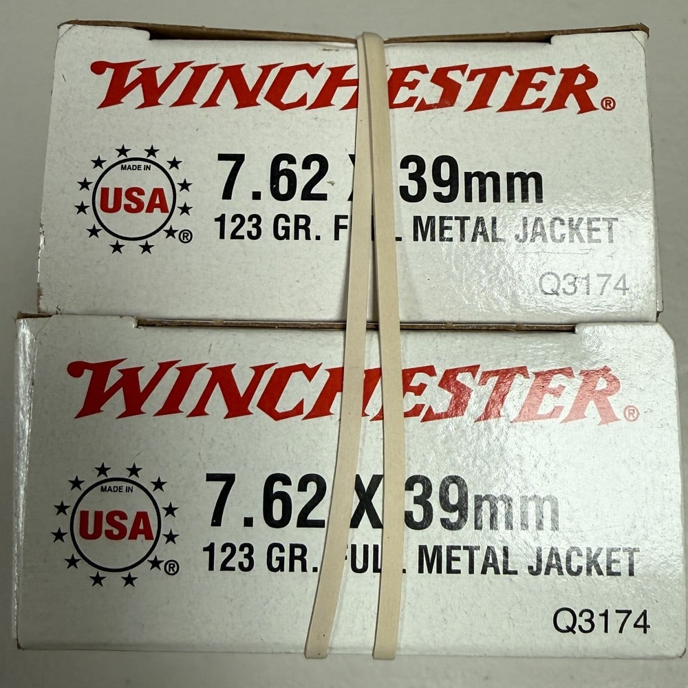 (2) Boxes Winchester 7.62x 39 Mm Fmj: (2) Boxes Winchester 7.62x 39 Mm Fmj 123 Grain