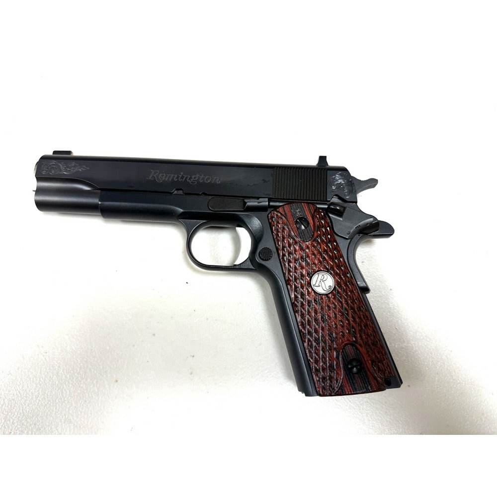 Remington Model 1911 R1 Semi 45 Auto (1 of 5)