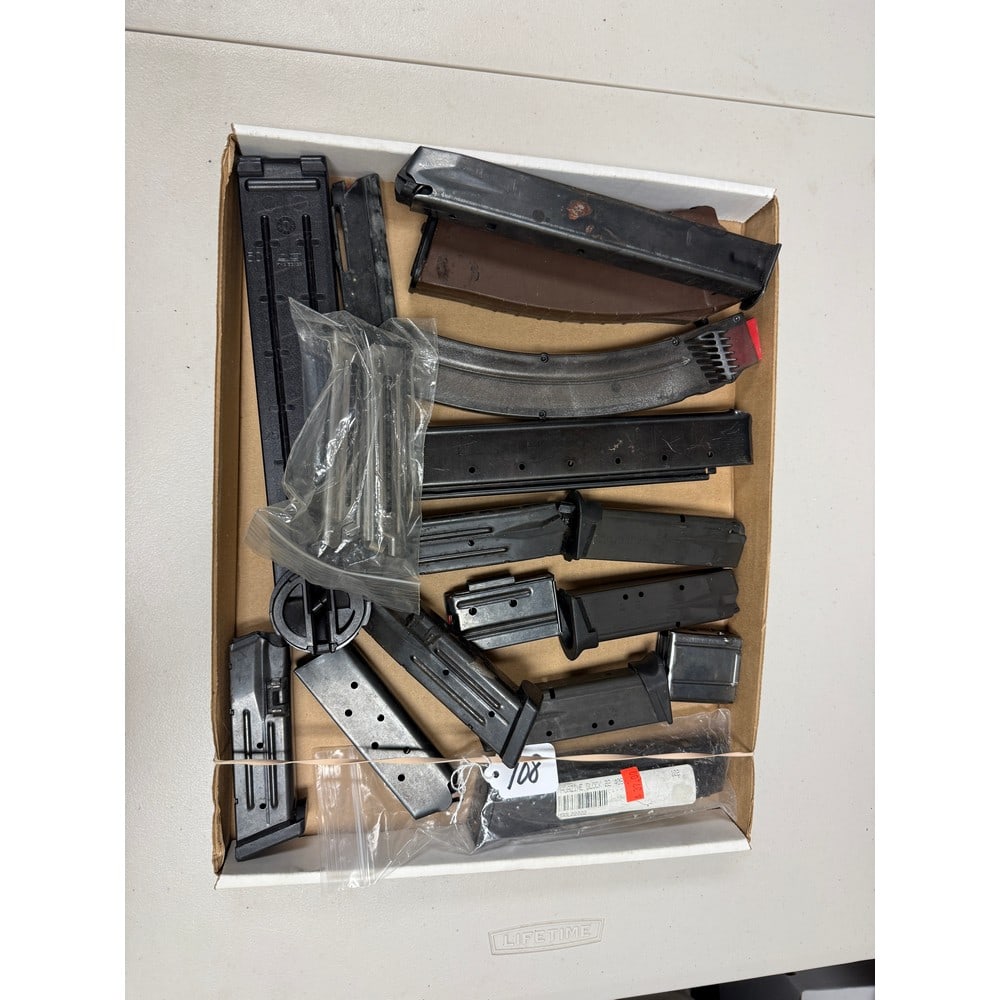 Large Lot Of Magazines With Sig Sauer (1 of 6)