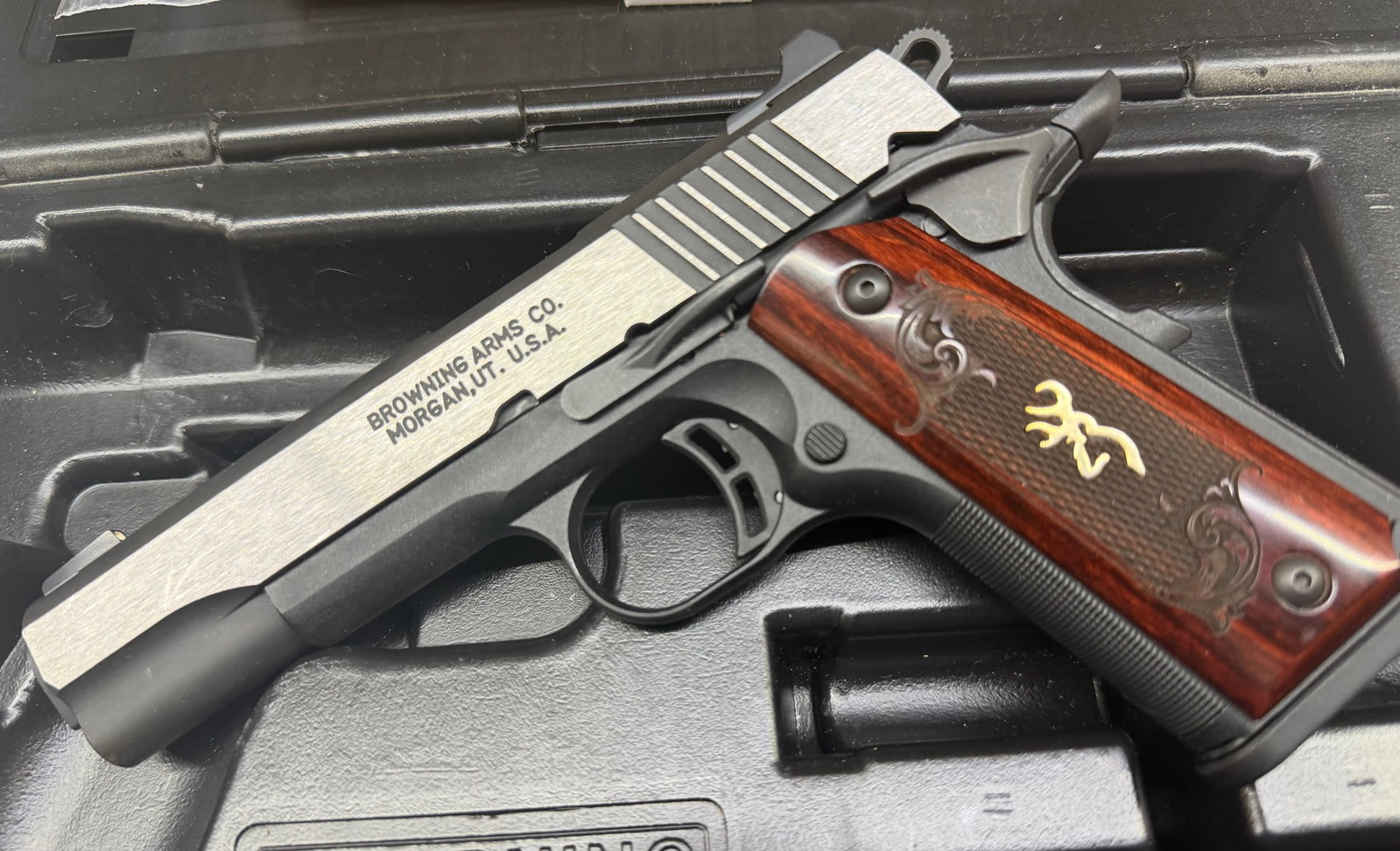 Browning Black Label 1911 In 380 Acp (1 of 5)