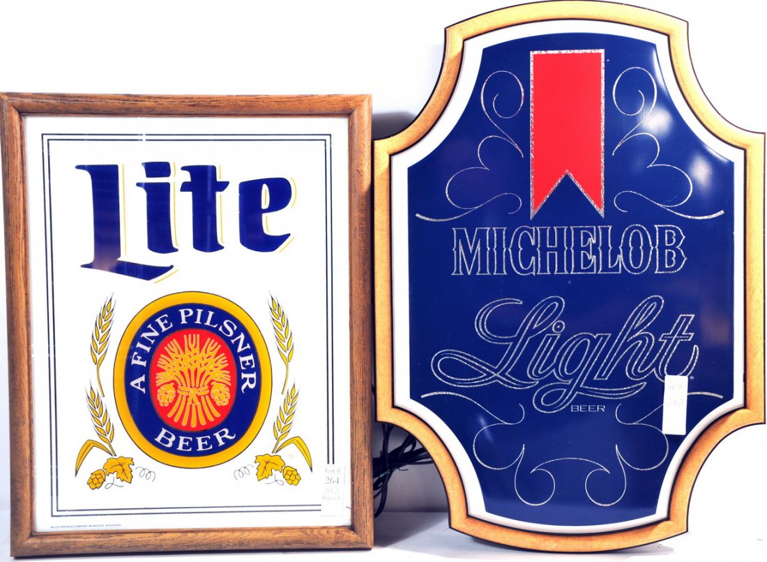 Two Piece lot Miller Lite/Michelob Lite: Lighted Beer Signs