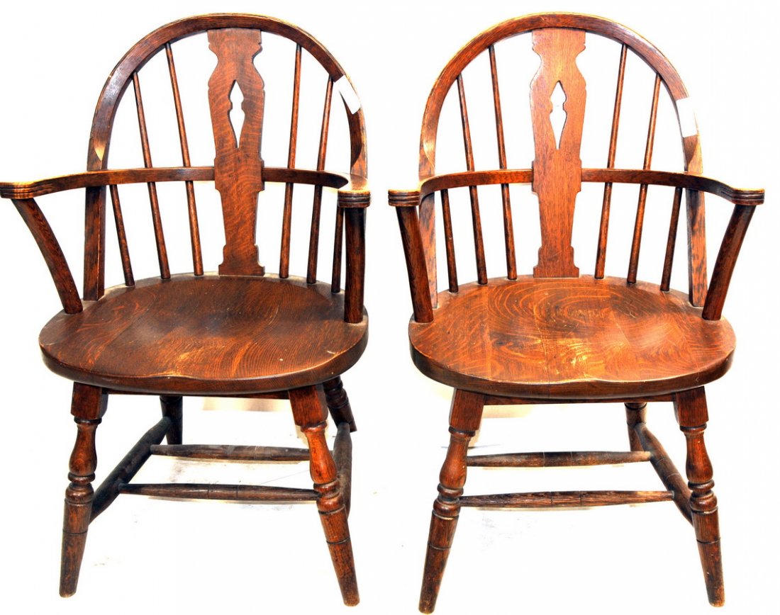 Four Signed Oak Continuous Arm Windsor Chairs: Signed Remington Rand