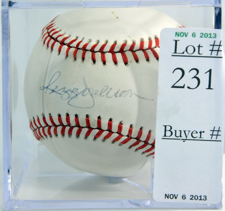 Reggie Jackson Signed Baseball: Reggie Jackson Signed Baseball