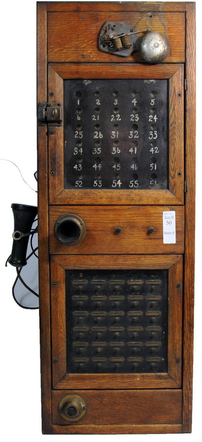 SH Couch Company Oak Hotel Telephone: Oak cases Telephone wall phone 35x13