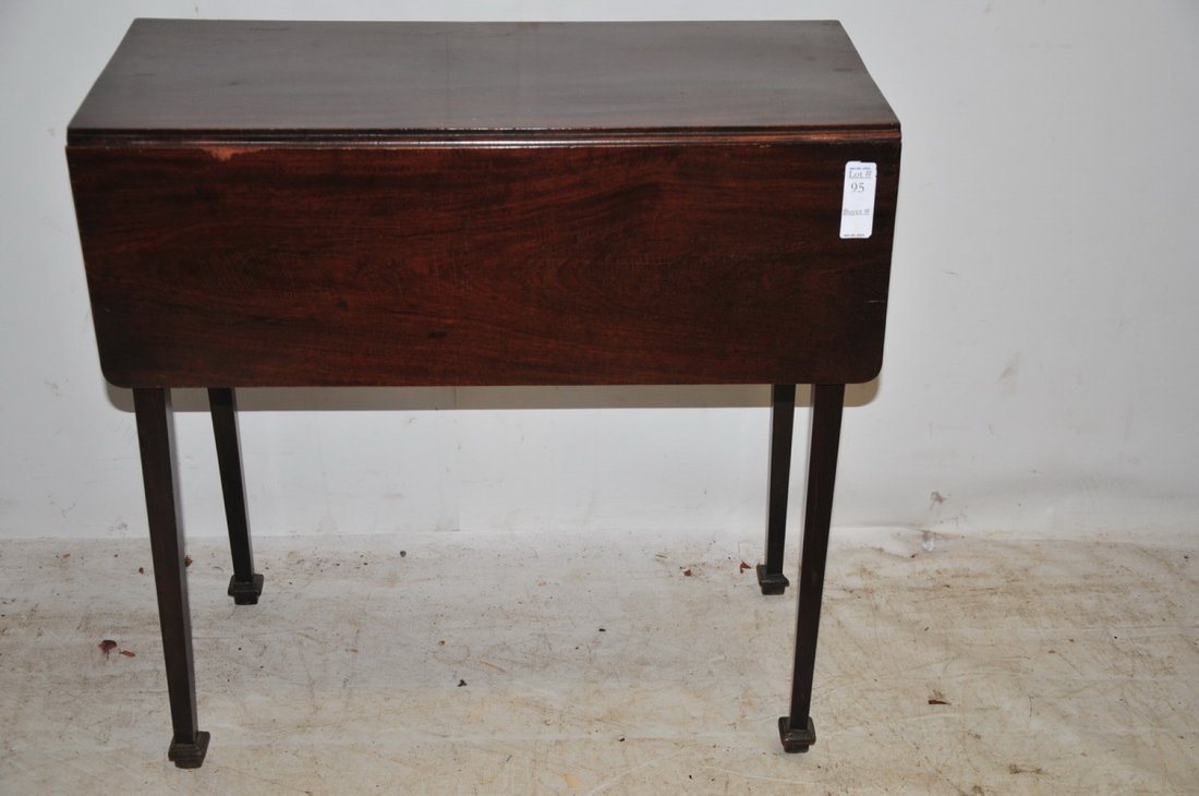 Mahogany Small Drop Leaf Table 27": Mahogany Small Drop Leaf Table 27"