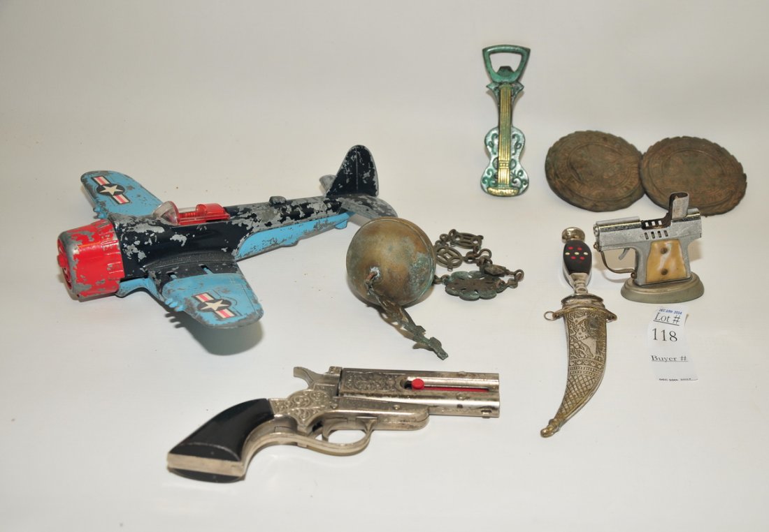Misc. Collectibles Lot: With Hubley Plane, Hubley Derringer, Derringer Lighter and more