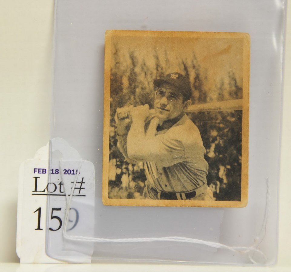 1948 Bowman Yogi Berra Rookie Card: 1948 Bowman Yogi Berra Rookie Card