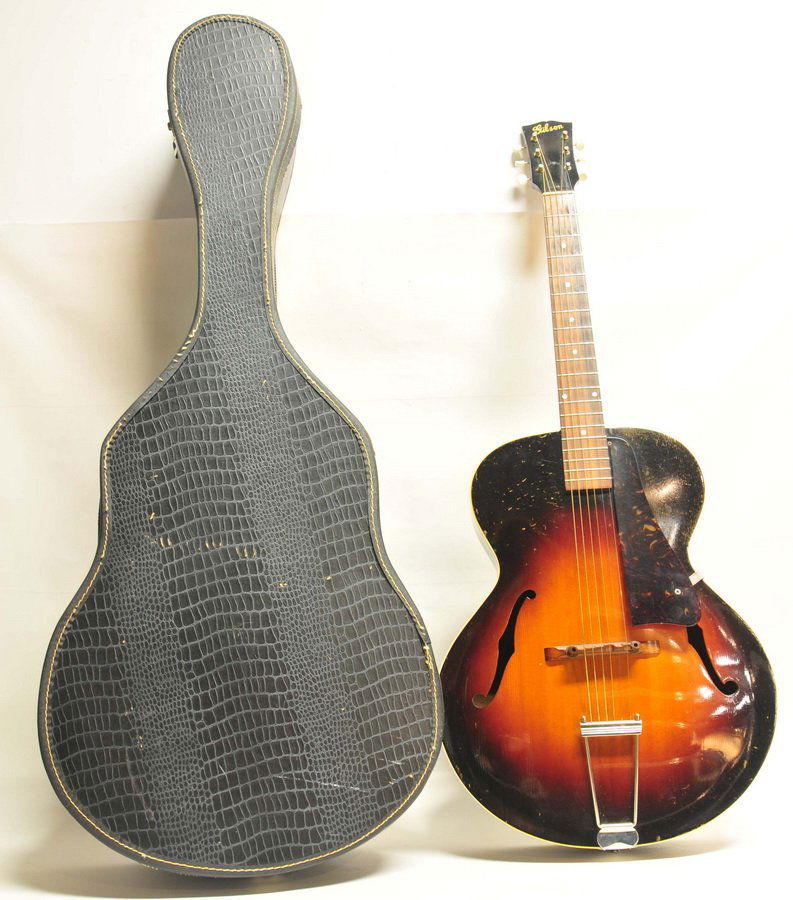1940's Gibson L50 Arch top Guitar: With Original Trapezes tail piece and case