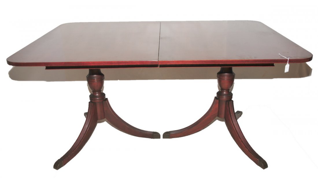 Duncan Phyfe Double Pedestal Dining Table: 62x37