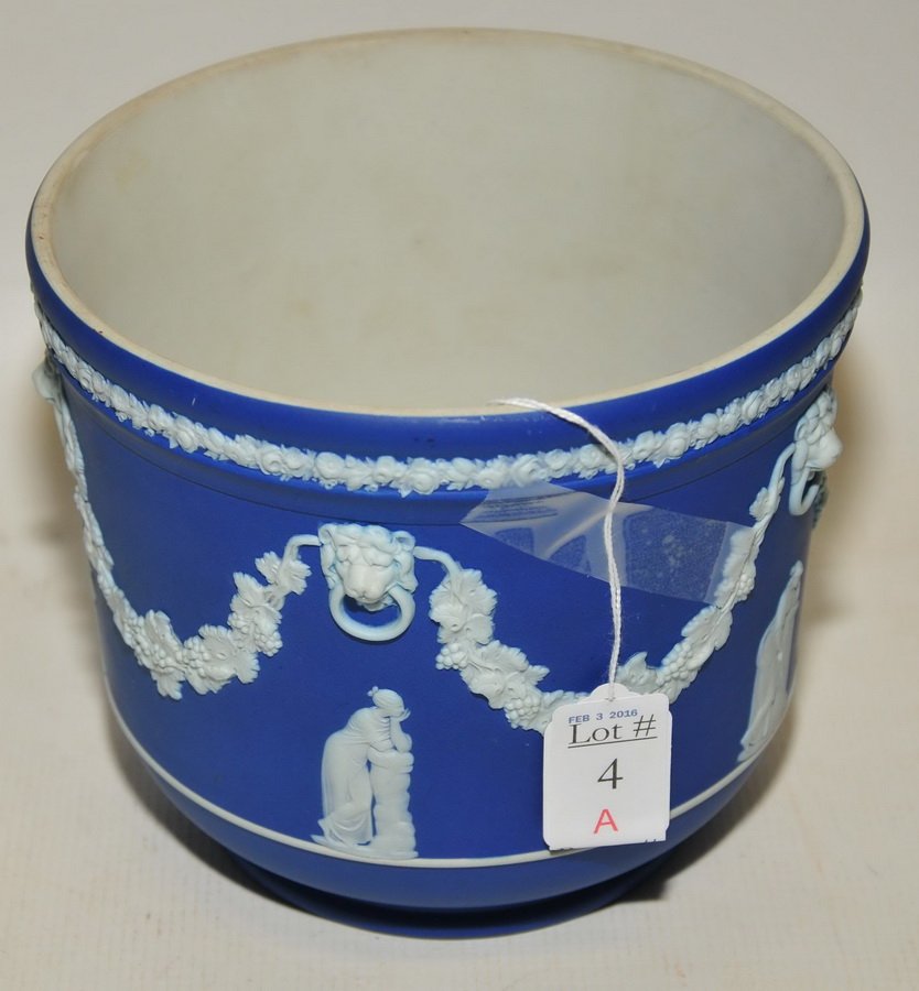 Wedgwood Jasperware Jardinière 7": Wedgwood Jasperware Jardinière 7"