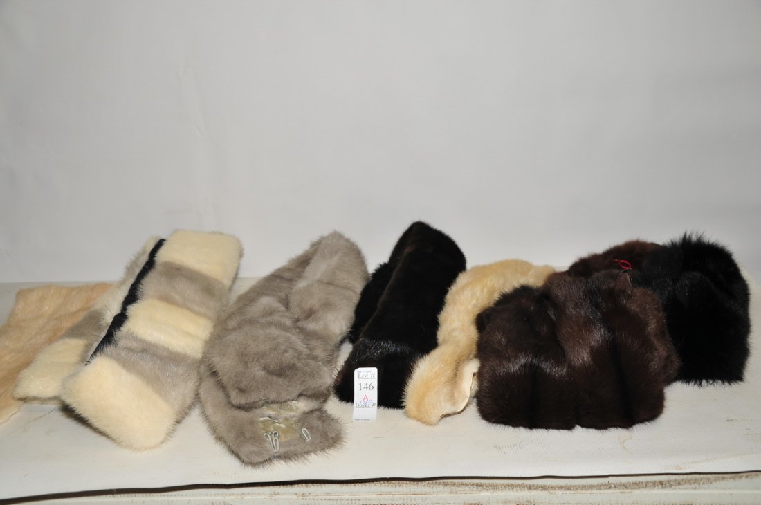 Lot of Fur Hats and Stoles: Lot of Fur Hats and Stoles