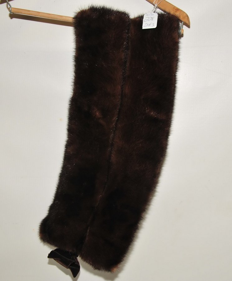 Three Fur Wraps (1 of 6)