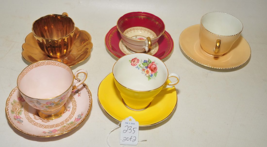 10 Tea Cups and Saucers (1 of 2)