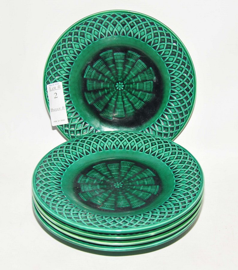 5 Green Minton Majolica 9" Plates: 5 Green Minton Majolica 9" Plates