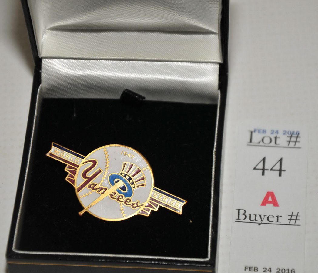 1947 NY Yankees World Series Press Pin (1 of 1)