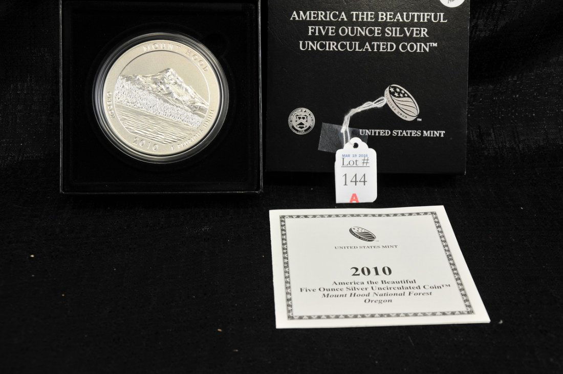 2010 US 5OZ Mt. Hood Silver Coin (1 of 1)