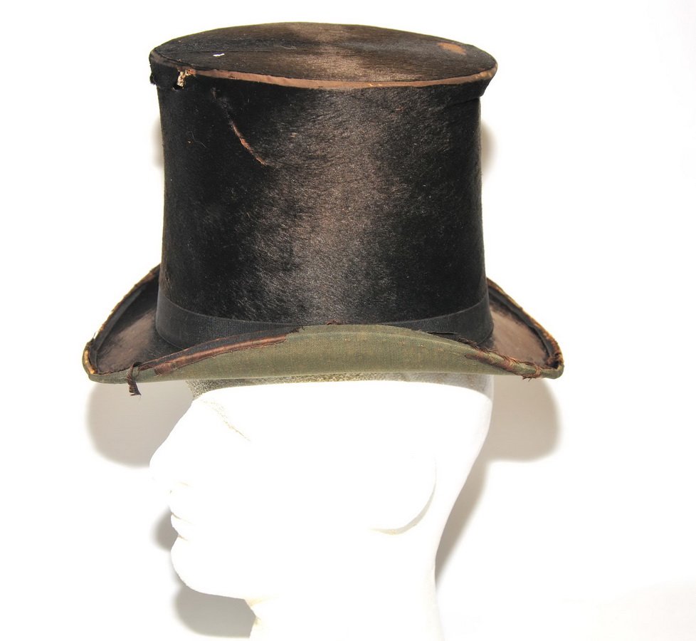 Oliver Hardy UK Stage Worn Tramp Top Hat (1 of 6)