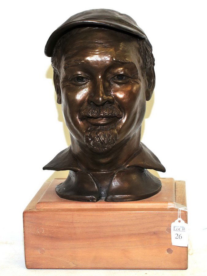 Bronze Bust of Makoto Yabe (1 of 3)