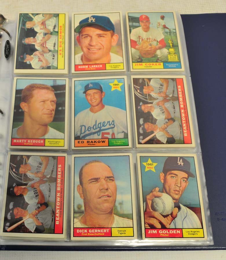 68 1961 Topps Baseball Cards (1 of 4)