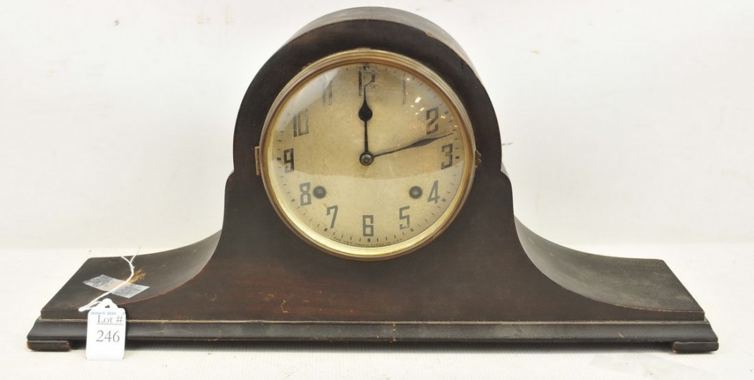 Antique New Haven Mantle Clock: No Key, measures 20"