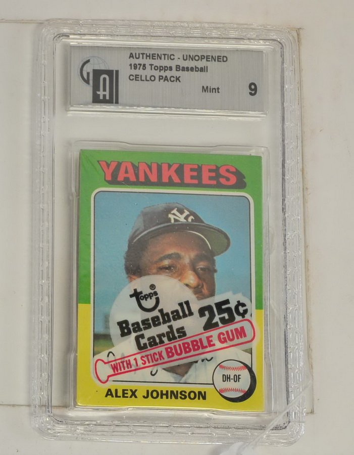 1975 Topps GAI Graded Cello Pack Mint 9 (1 of 2)